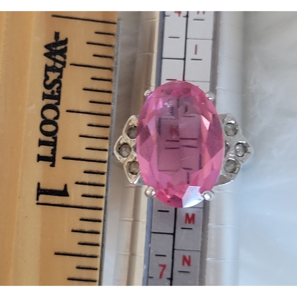 Pink Oval-Cut Gemstone Small Cluster Side Stones 18K GE Size 5.75 Women's Ring - Picture 5 of 8